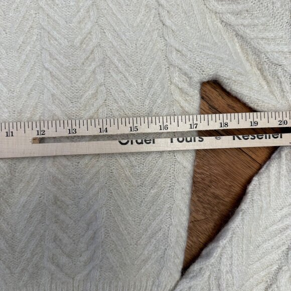 ASTR The Label Womens Sweater S Ivory Cable Knit Mock Neck Cropped - Picture 10 of 11